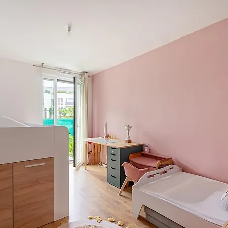 Apartmán T4, Jardin, Calme Bussy-Saint-Georges
